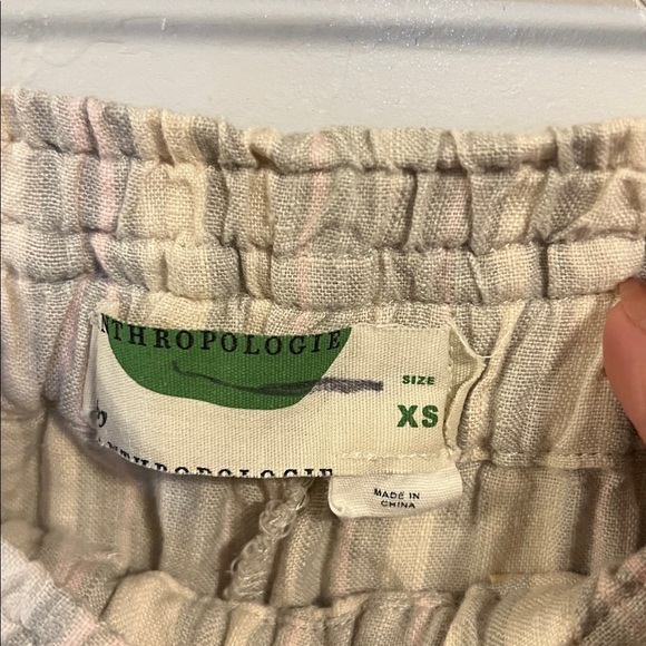 Anthropologie Cream Striped women’s Shorts - Picture 2 of 3